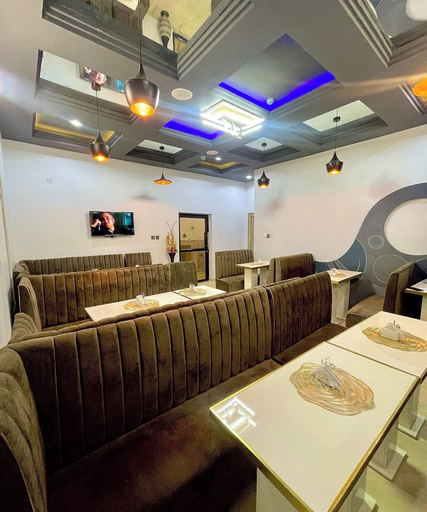 Dining, Lugbe RestHouse, AbujaMun