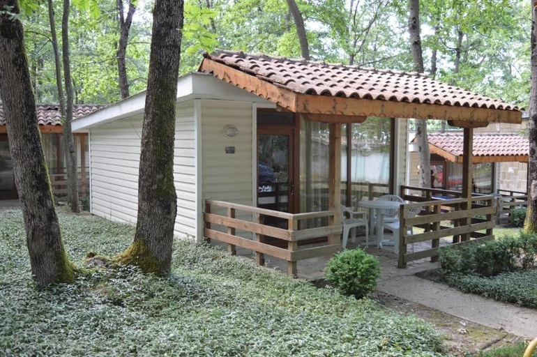 Outdoor dining, VILLAS HOLIDAYS, Primorsko
