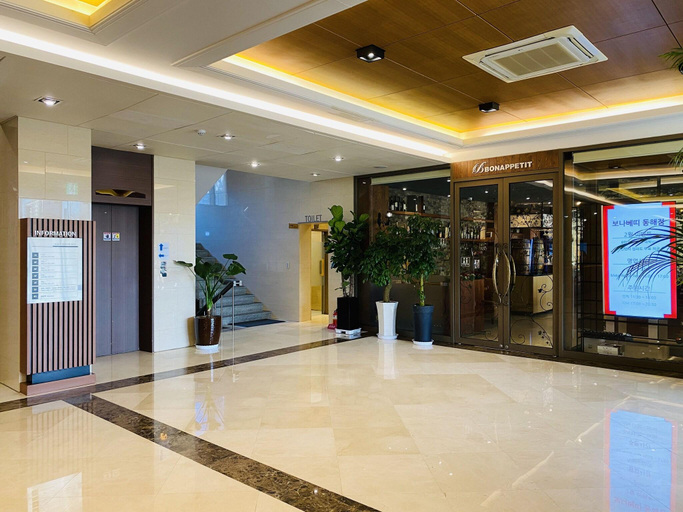 Public Area 2, New Donghae Hotel, Donghae