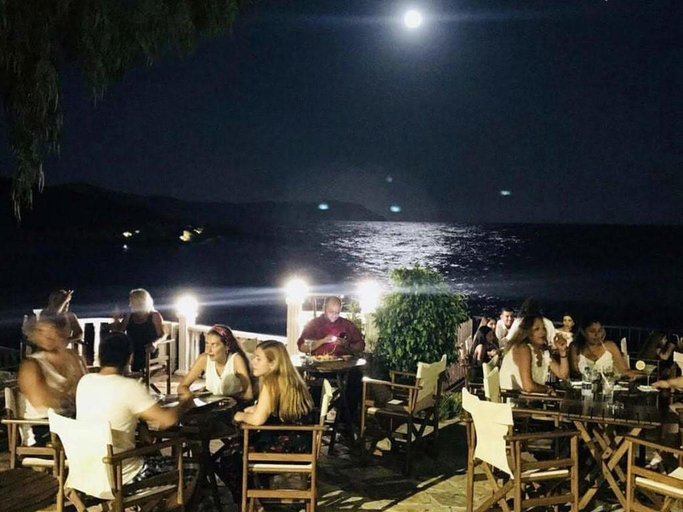 Food & Drinks 3, Marvel Tree Hotel, Bozyazı