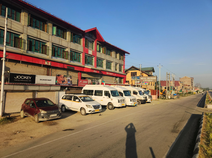 Others 3, HOTEL DILSHAN , Srinagar