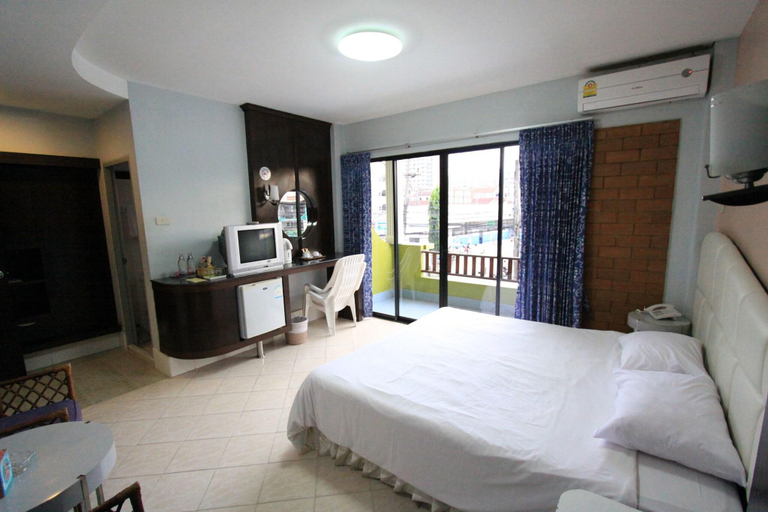 Bedroom 2, RangRong Hotel, Phuket Island