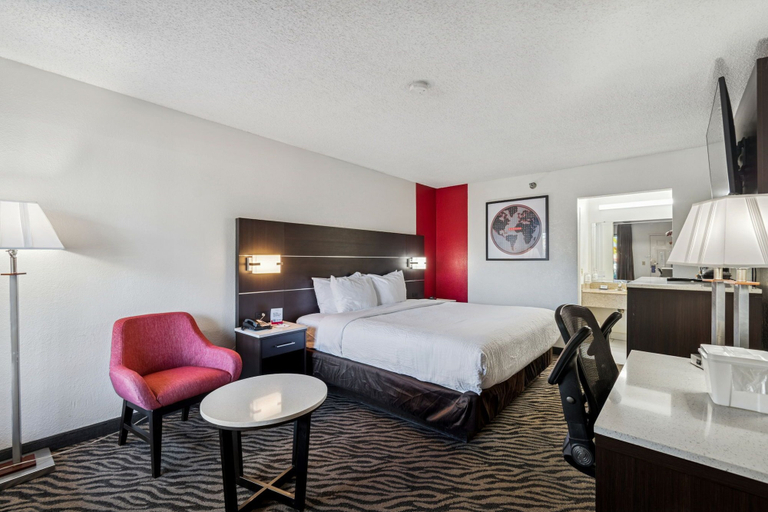 Bedroom 3, Ramada by Wyndham Temple Terrace/Tampa North, Hillsborough