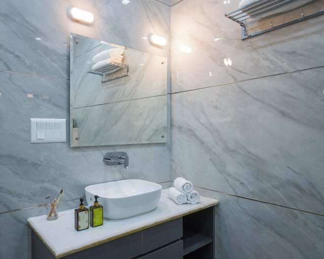 Bathroom 3, ELIVAAS Enchantia 6 BHK Farmhouse, Gurgaon