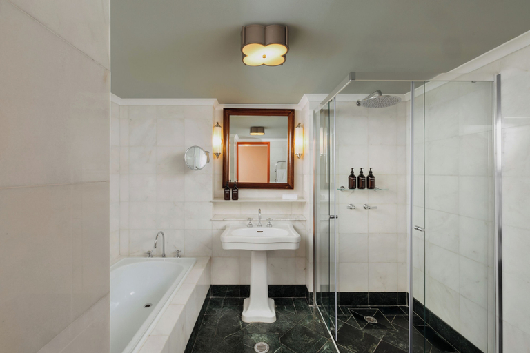 Bathroom 5, Lilianfels Resort & Spa - Blue Mountains, Blue Mountains