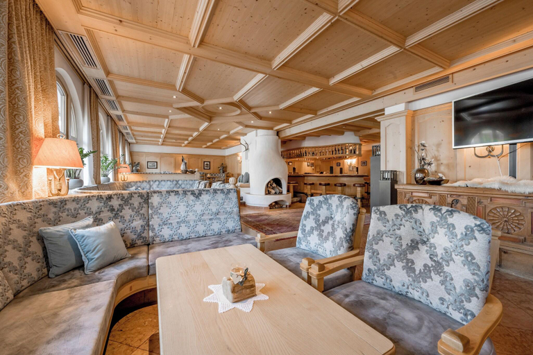 Public Area 4, Hotel Rössle, Landeck