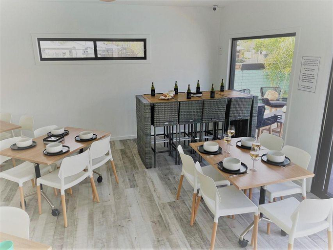 Food & Drinks 4, Mulwala Resort, Corowa
