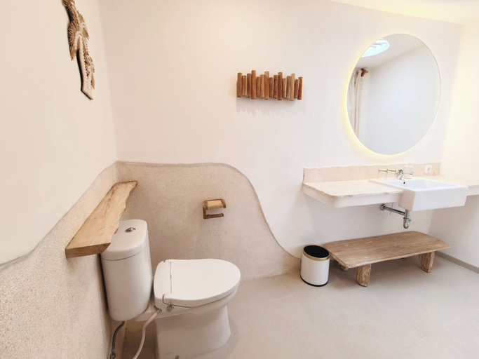 Bathroom 2, Suilaya Villa Uluwatu, Badung