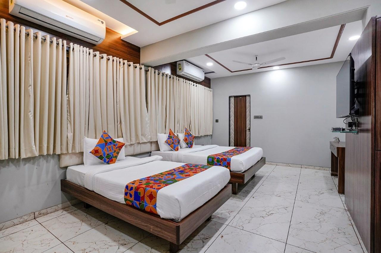 Bedroom 3, HOTEL GRAND INN, Thane