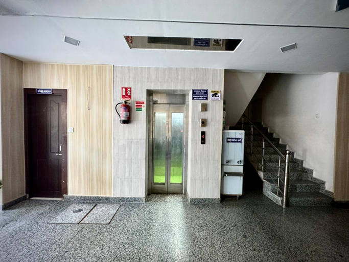 Others 5, Shri bhanke bihari hotel, Dehradun