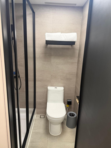 Bathroom 3, Hanting Hotel Suzhou Guanqian Street Center, Suzhou