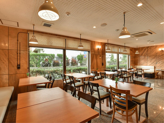 Food & Drinks, Nago Business Hotel, Nago