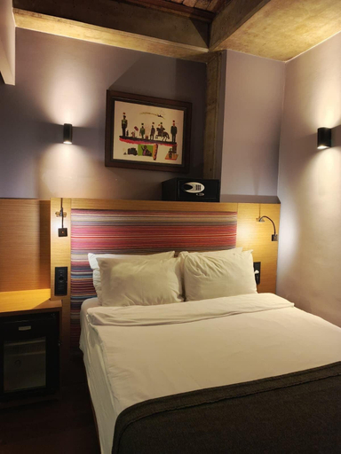 Bedroom 2, Bankerhan Hotel, Beyoğlu