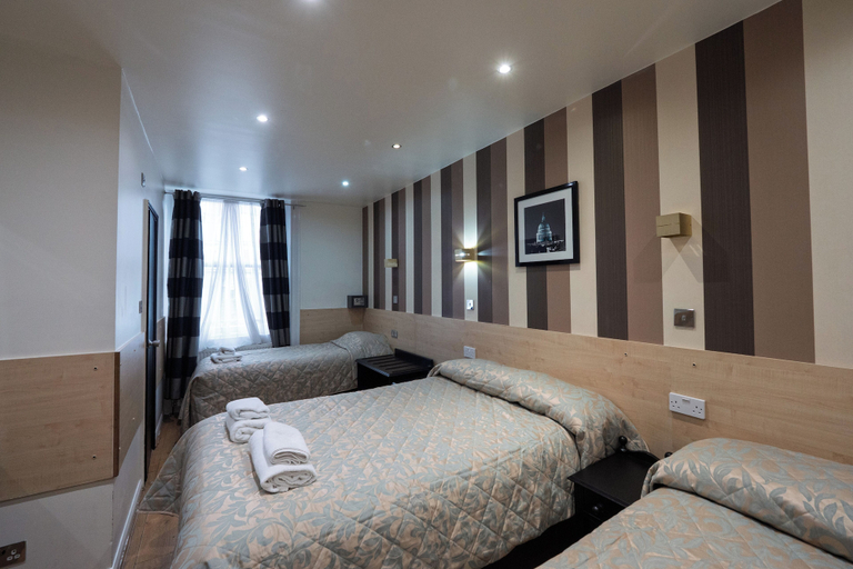 Bedroom 2, St. George hotel, London