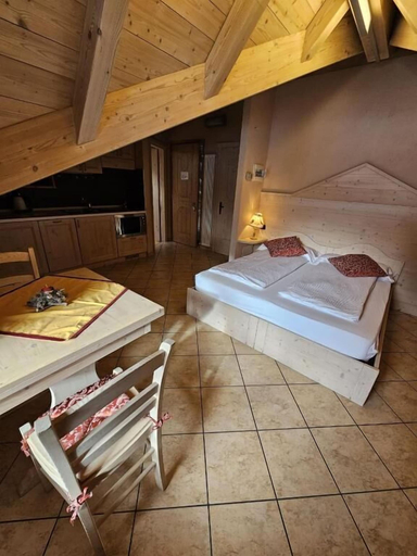 Bedroom 1, CHALET LA RUGIADA, Sondrio