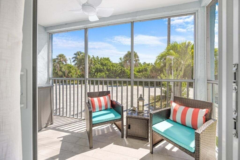 Interior, Seashells Unit 10 2 Bedroom Condo, Lee