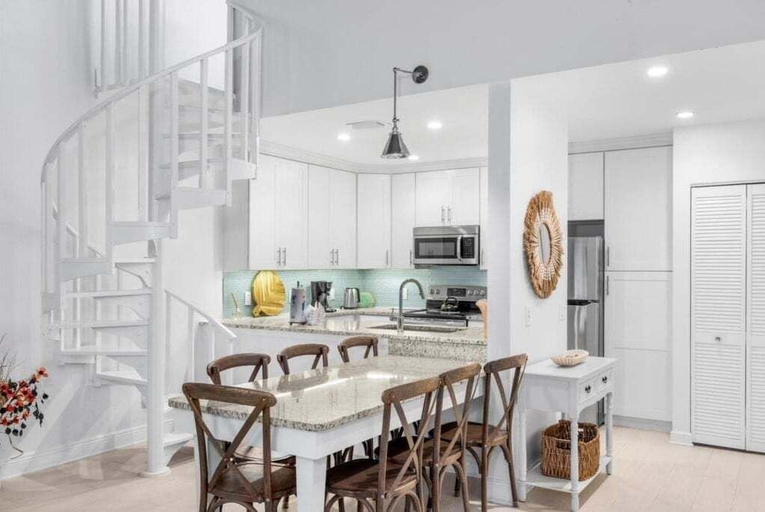Dining, Coquina Beach 4f 3 Bedroom Condo, Lee