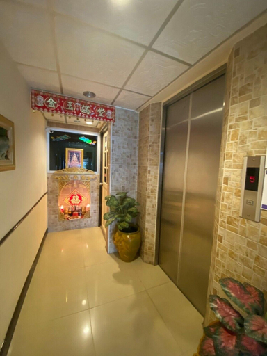 Public Area 2, Honey House 2, Khlong Toey
