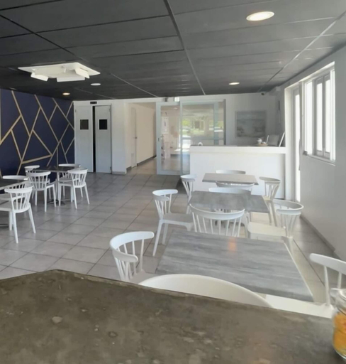 Public Area, Douglas Highway Hotel