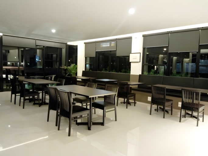 Food & Drinks 5, The Harmony Ville, Muang Phitsanulok