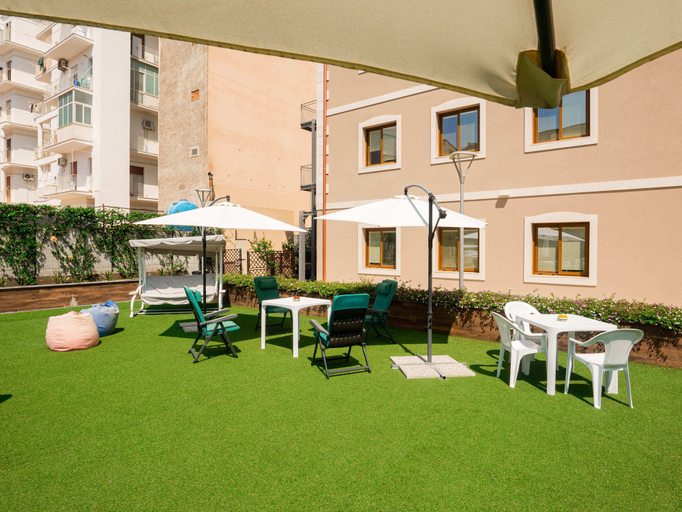 Exterior & Views 2, Rooms alCentro, Catania