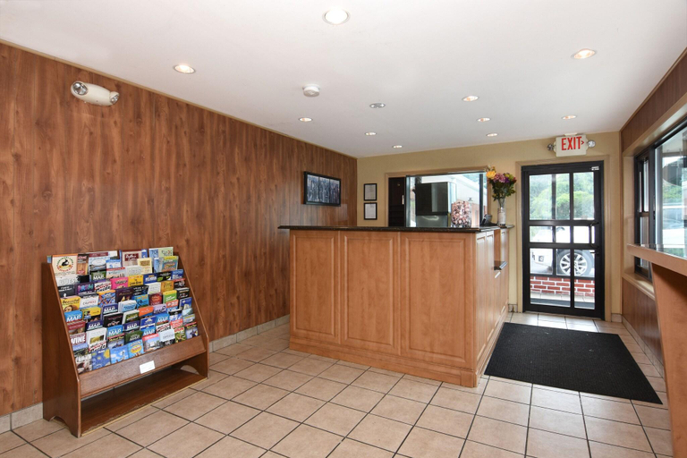 Public Area, Ardsley Acres Hotel Westchester, Westchester