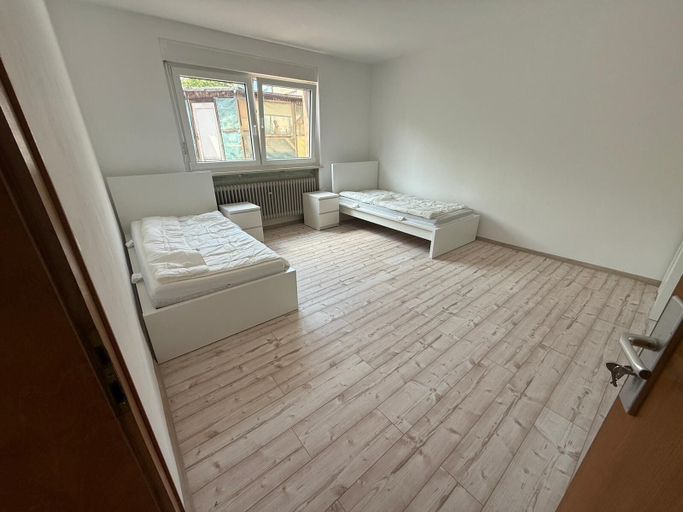 Room 3, Schmiedstraße 15, Hof
