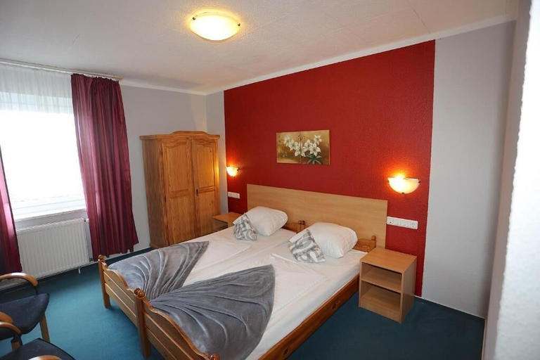 Bedroom 4, Carea Harz Hotel Allrode, Harz