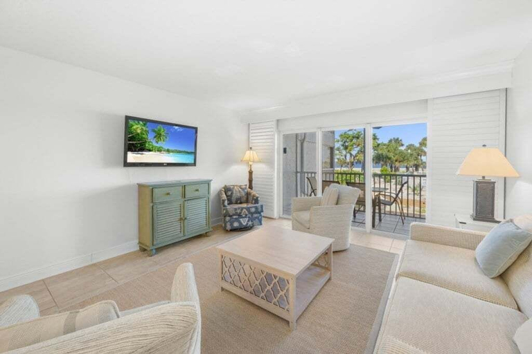 Living area 4, Beach Villas 2514 2 Bedroom Condo, Lee
