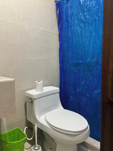 Bathroom 2, HOSTAL MID GY, Mérida