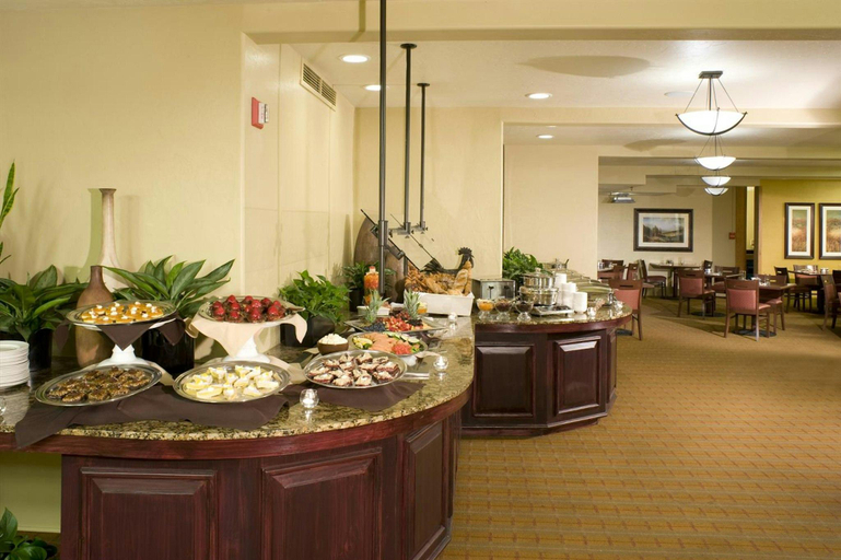 Food & Drinks 4, Lakeside Village by Keystone Resort, Summit