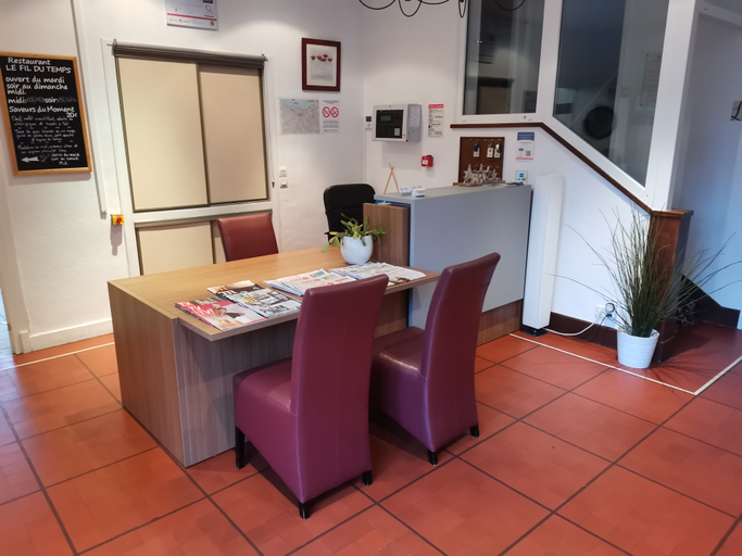 Public Area 2, Logis Hôtel le Relais de la Poste, Calvados