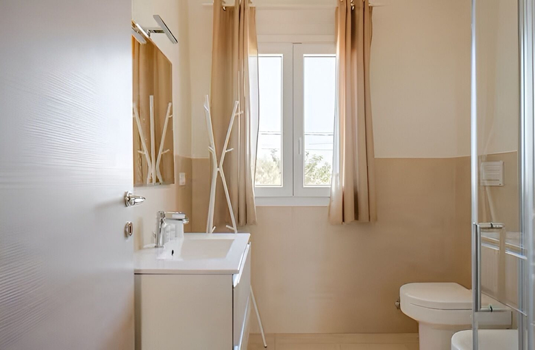 Bathroom, Villa Mar, Syracuse