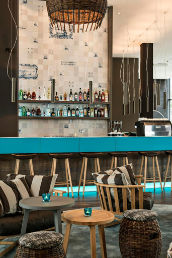 Others 2, Motel One Bremen, Bremen
