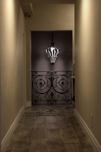 Public Area 3, N4U Guest House, Florence