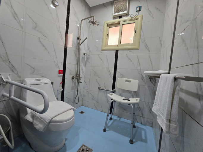 Bathroom 5, Dar Al Wedad Serviced Apartments, Jeddah