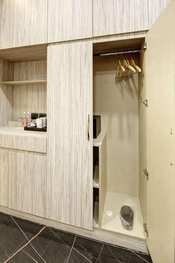 Bathroom, Hotel 91 Millennium Huda, Gurgaon