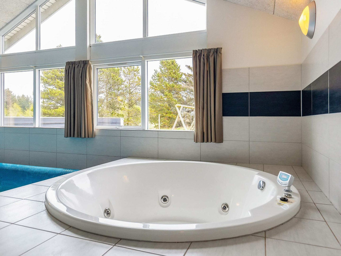 Bathroom, Luxury Retreat in Albaek, Frederikshavn