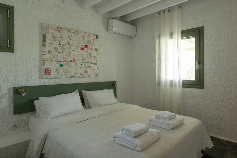 Bedroom 3, Niriides Villas, Peloponnese
