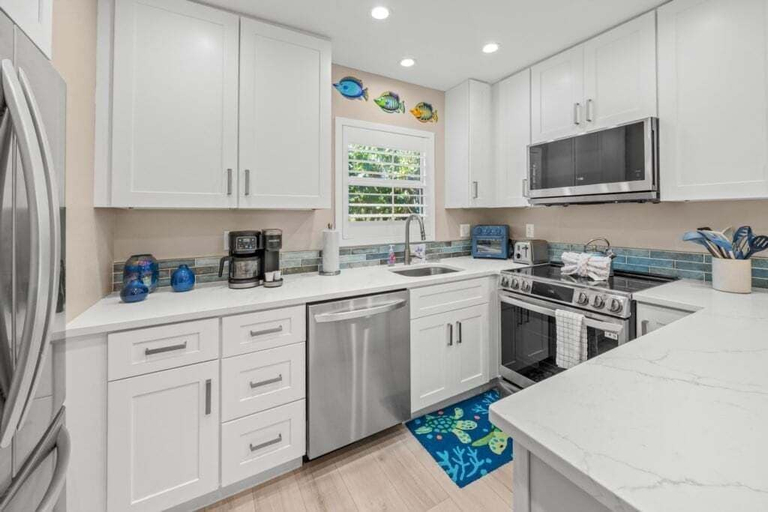 Private kitchen 4, Seashells Unit 40 - Crooked Palm 2 Bedroom Condo, Lee