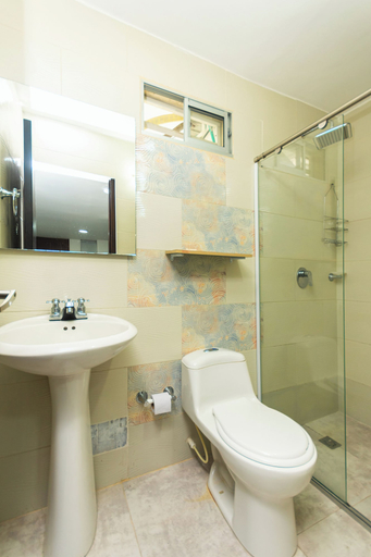 Bathroom 4, Med suites 94, Barranquilla