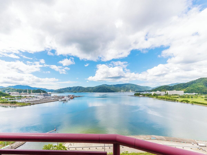 Others 4, Hotel Bellmare, Maizuru