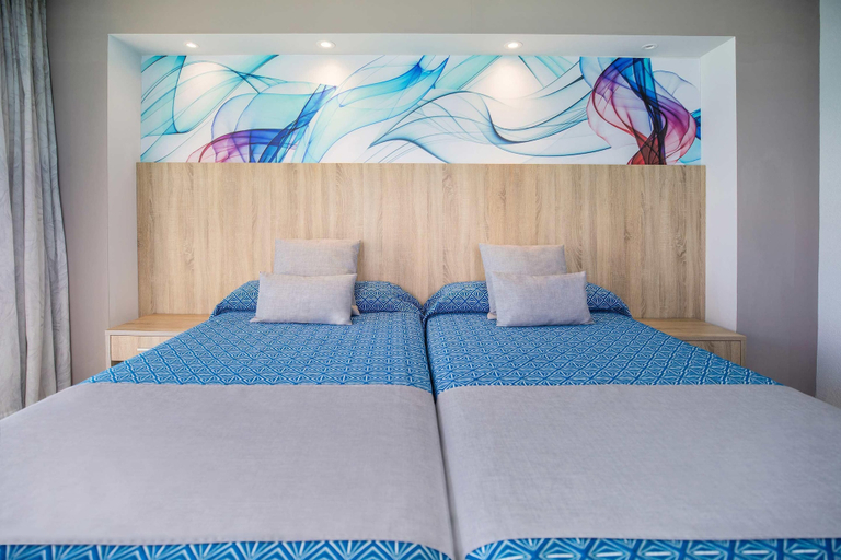 Bedroom 4, Hotel Servigroup Koral Beach, Castellón