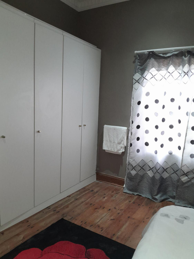 Bedroom 2, Slumber lake guest house, City of Johannesburg