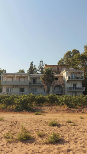 Room 3, Seaheaven House B4 - Beachfront Nest Memi Koroni, Peloponnese