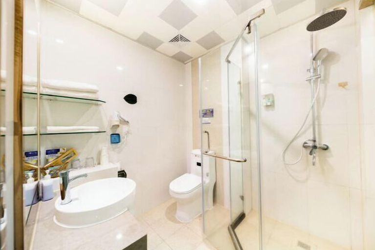 Bathroom 4, Pujiang Qianbaidu Hotel, Jinhua