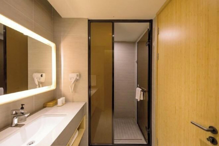 Bathroom 5, JI Hotel (Jiaxing Wanda Plaza), Jiaxing