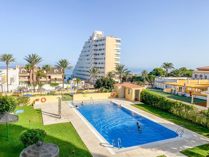 Sport & Beauty 4, Apartment in Benalmadena with Sea Views, Málaga