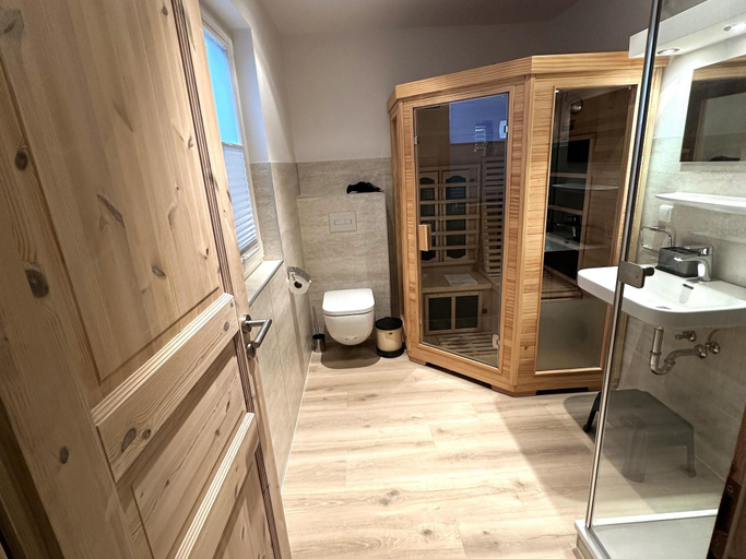 Bathroom 3, Doppelhaushalfte Dunenrose, Glowe, Vorpommern-Rügen