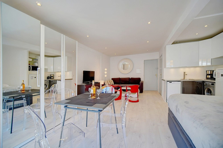 Room 4, Studio Moderne Lumineux Proche Croisette A0b132, Alpes-Maritimes